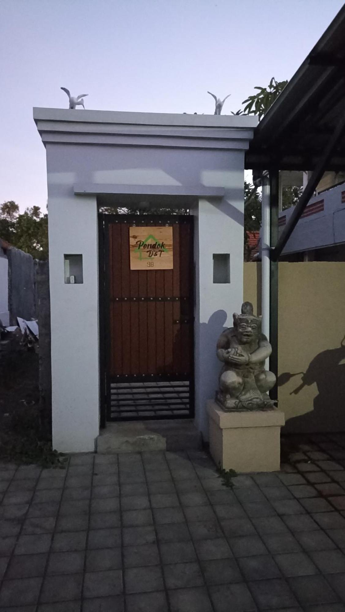 Pondok Nuri Homestay 2 발리 사누르 외부 사진
